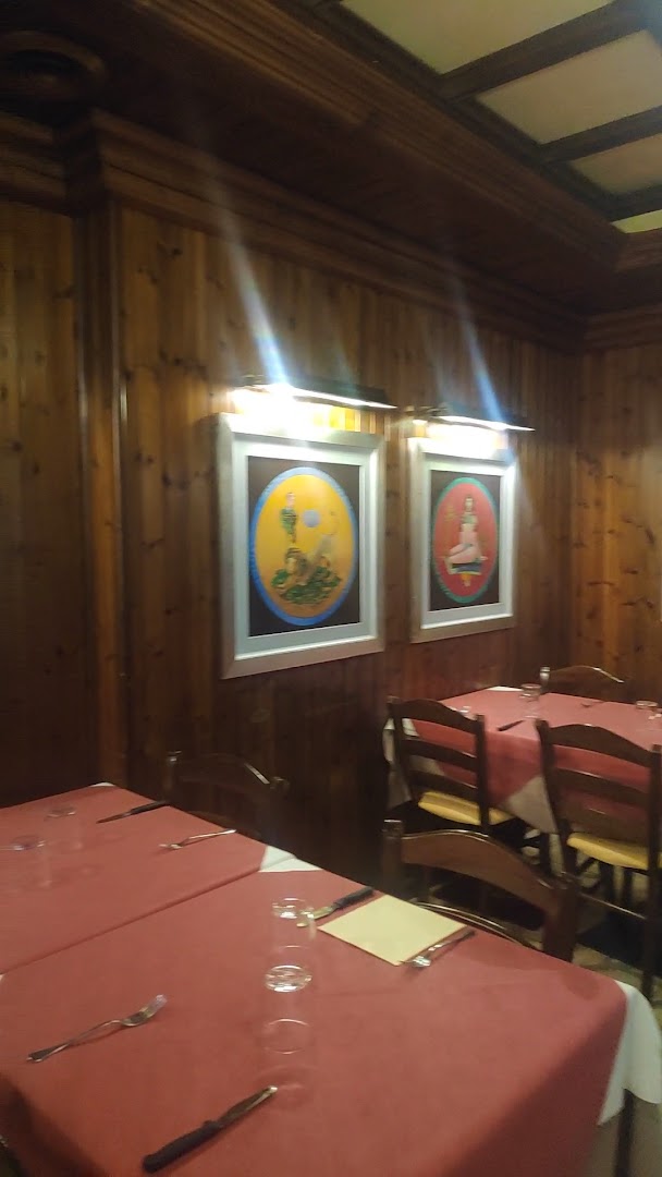 Ai Due Delfini