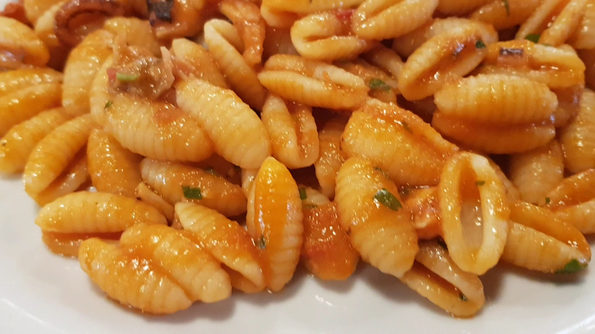Ai Due Mondi