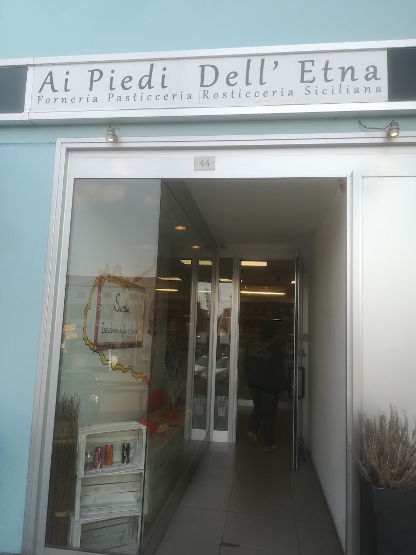 Ai Piedi dell'Etna