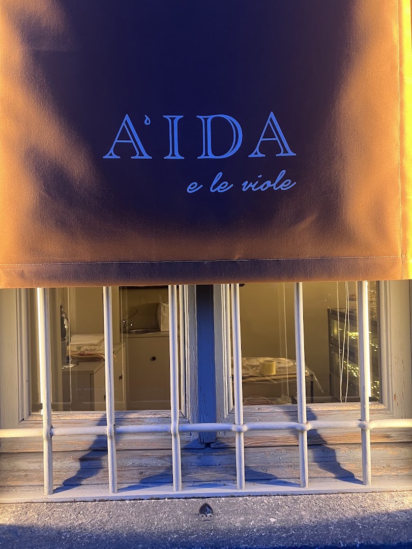 A'IDA e le viole