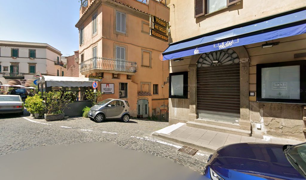 Piazza Lepanto, 2