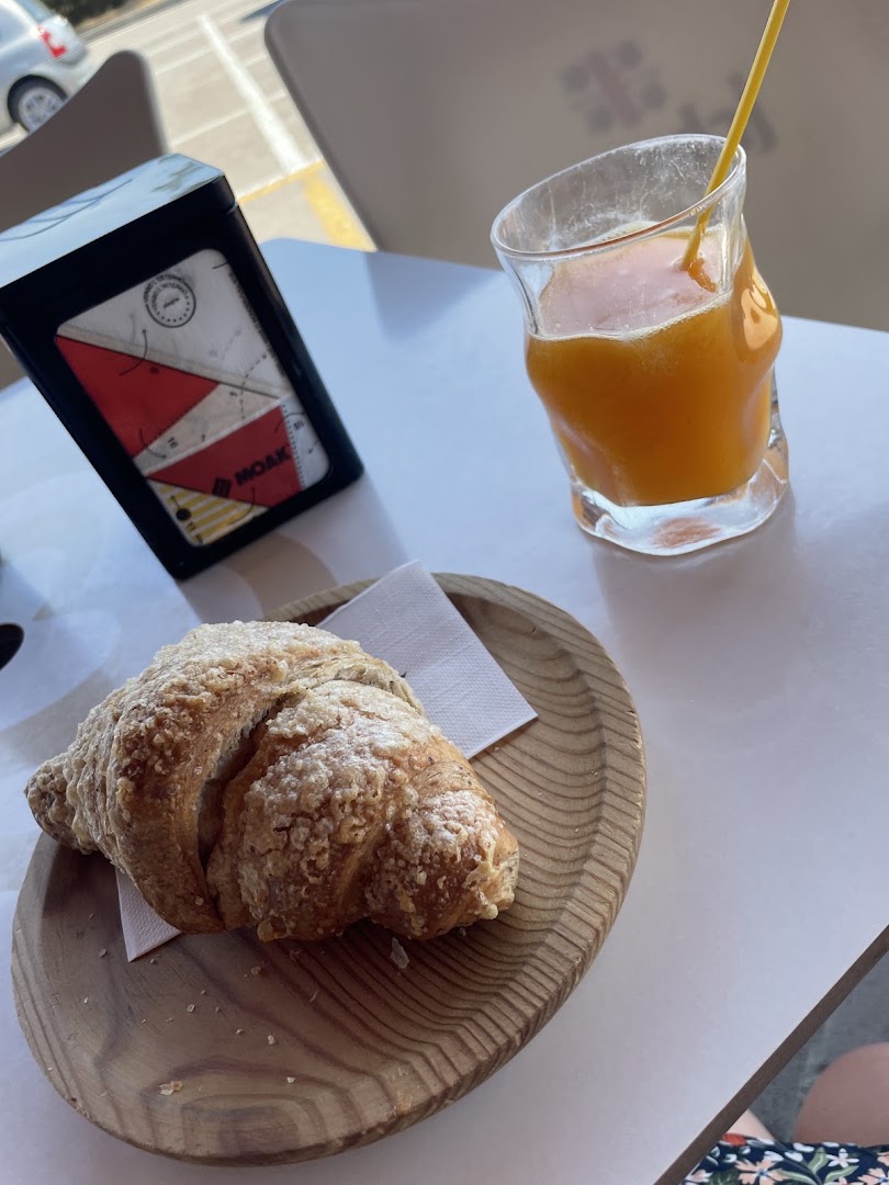 Ajó Caffè