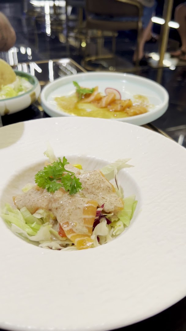 AKAMI SUSHI