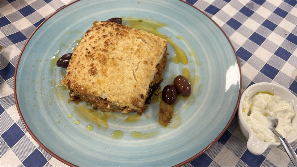 Akropoli - Taverna Greca, Carnate