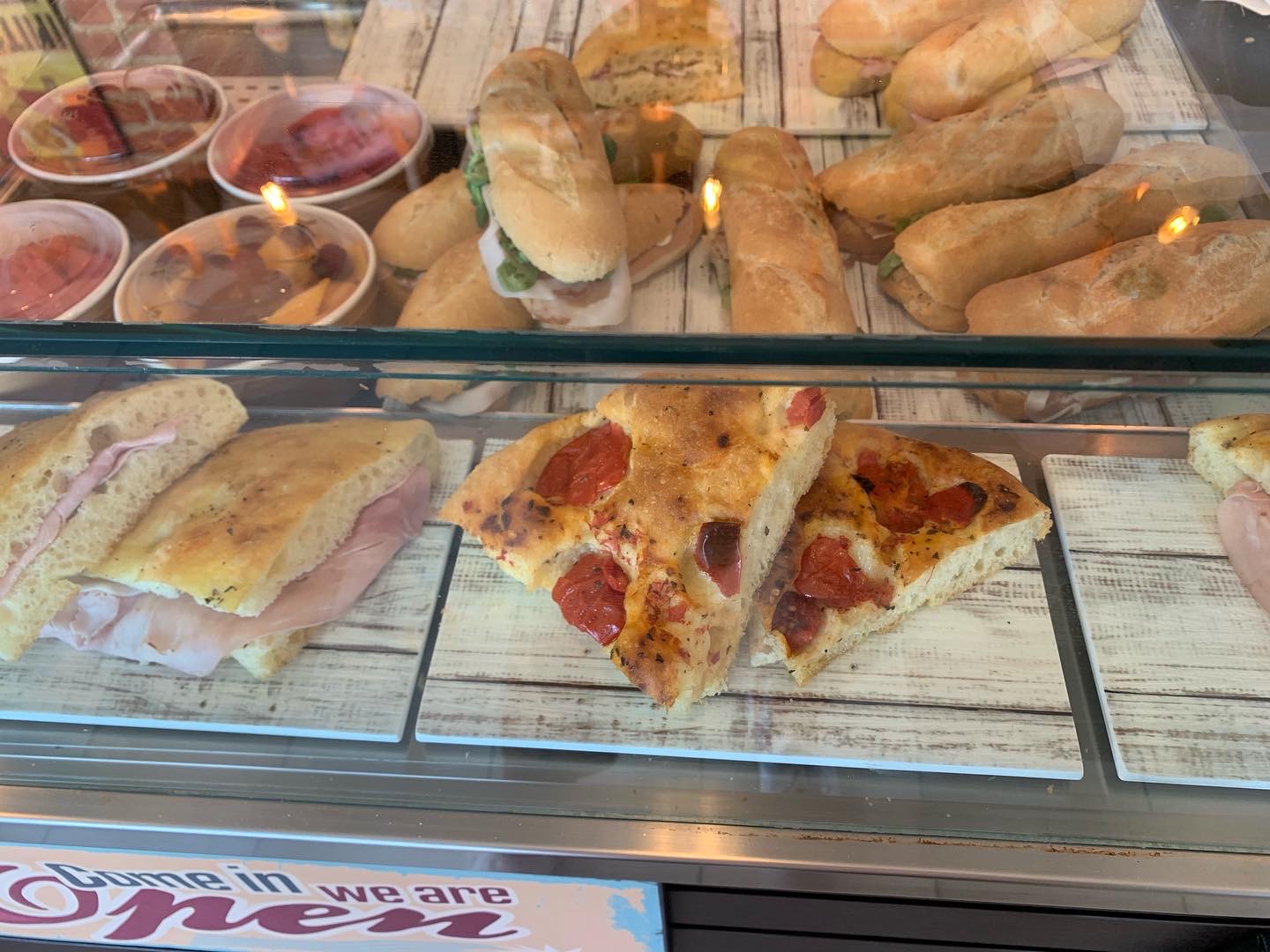 AL 22 Cafè - Q8easy Nord, Giovinazzo