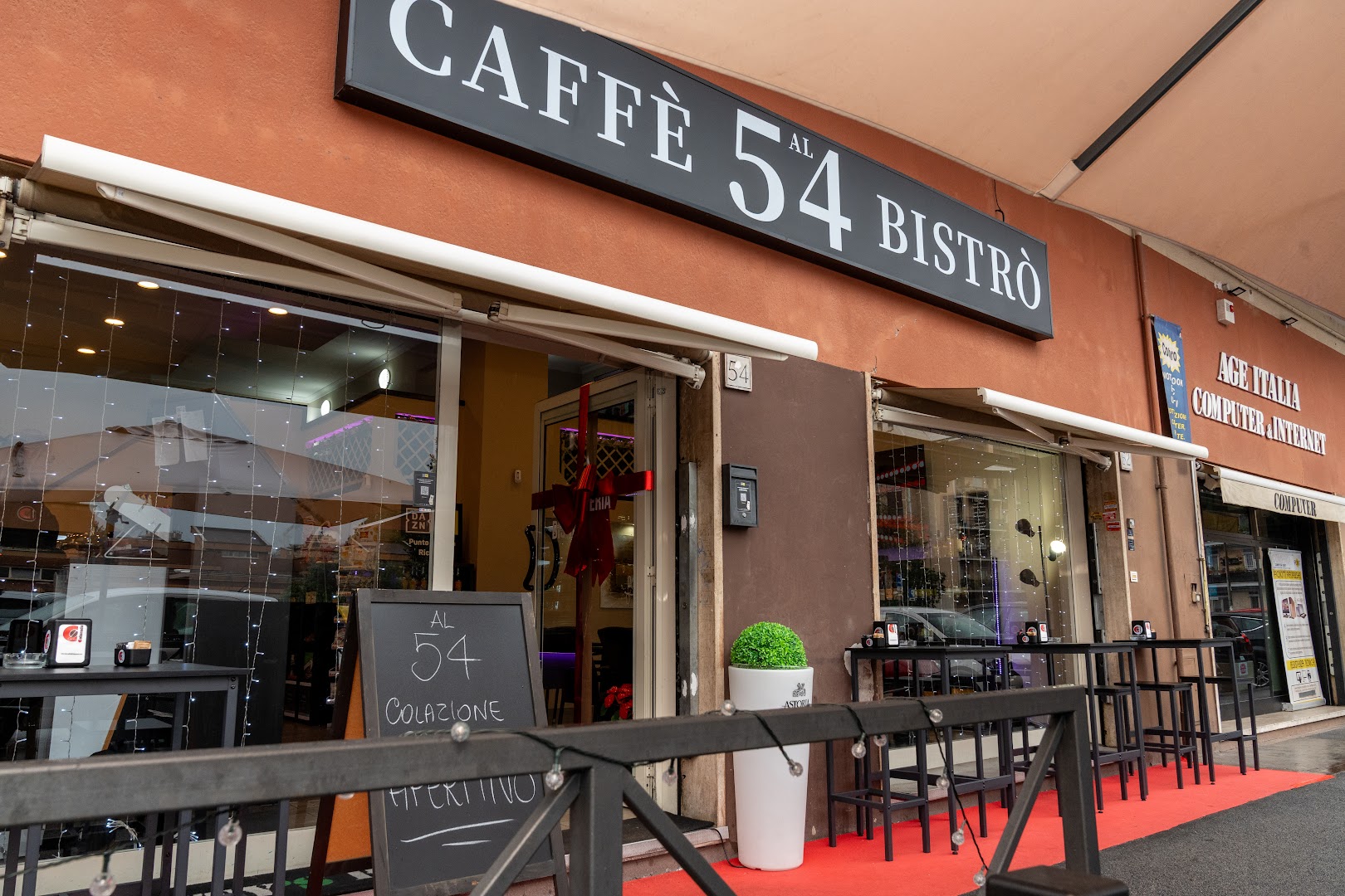 Al 54 Bistro'