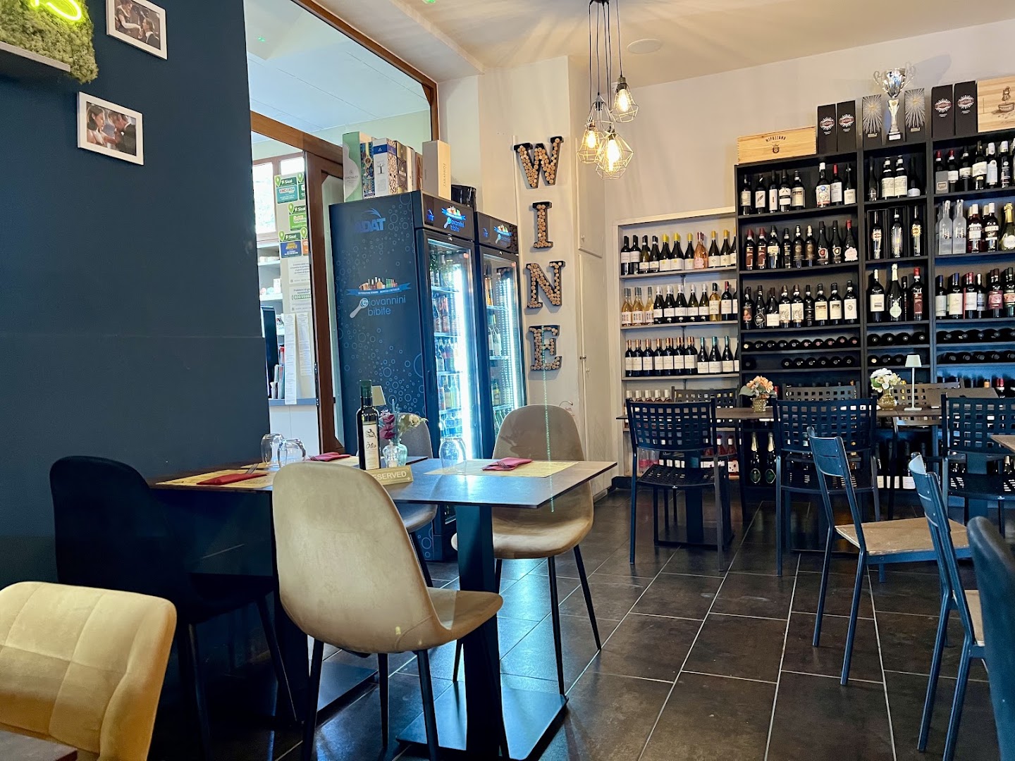 Al Baciamano | Bistrot & Bar