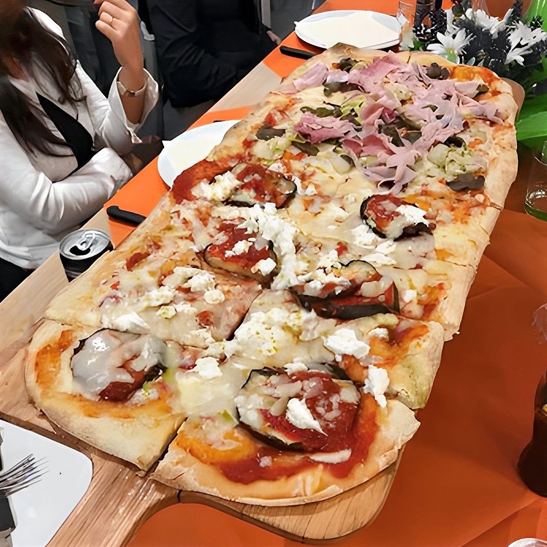 Al-Baik Pizza & Kebab