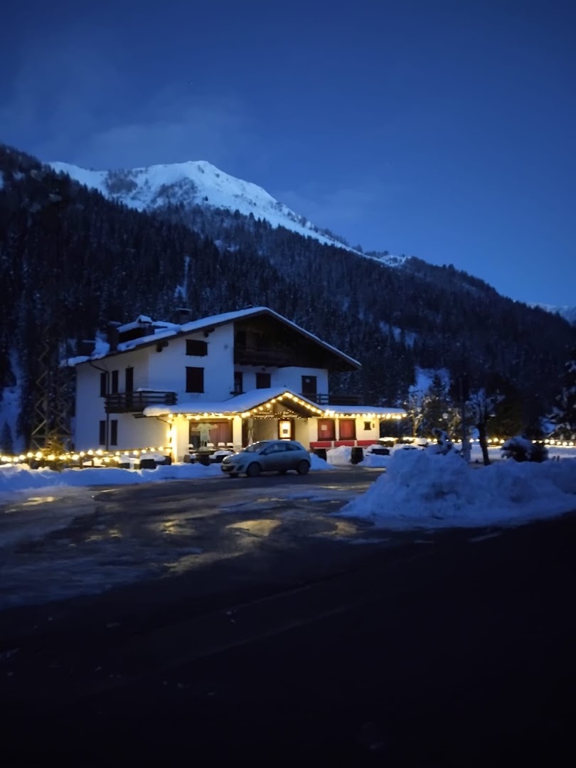 Al BRUFFIONE BOTËGA E BISTROT