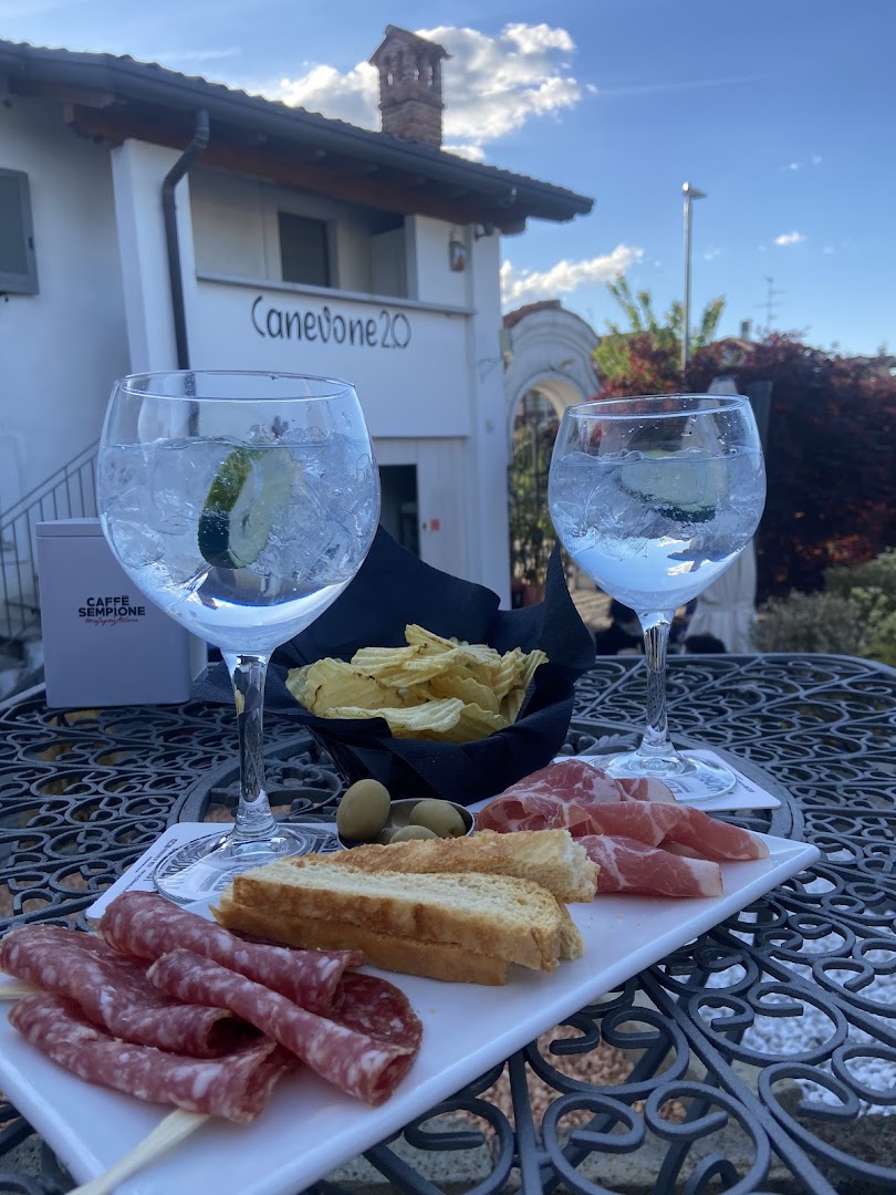 Al Canevone 2.0 • Wine & Lounge Bar