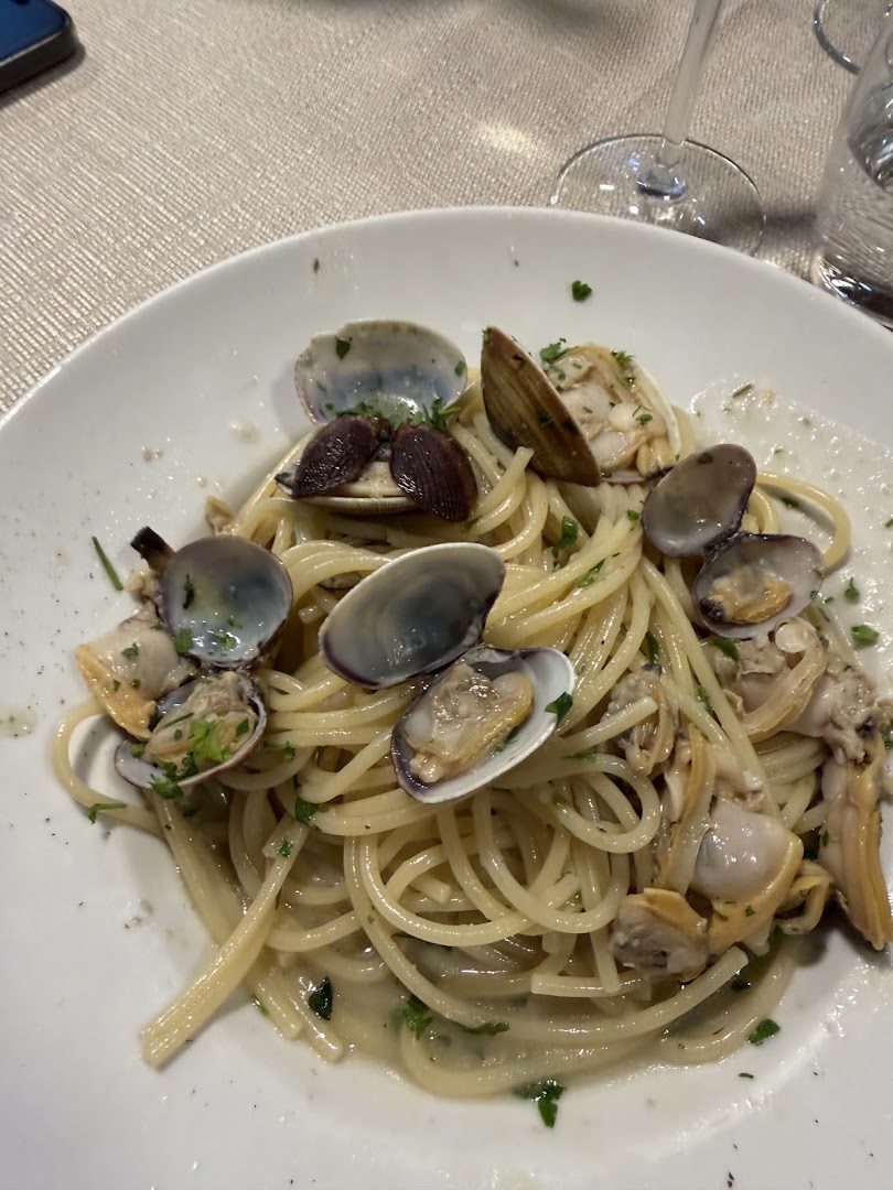 Al Cantastorie