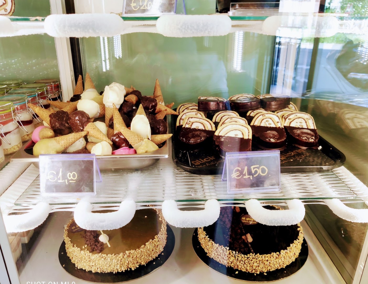 Al Glicine Gelateria Caronno Pertusella