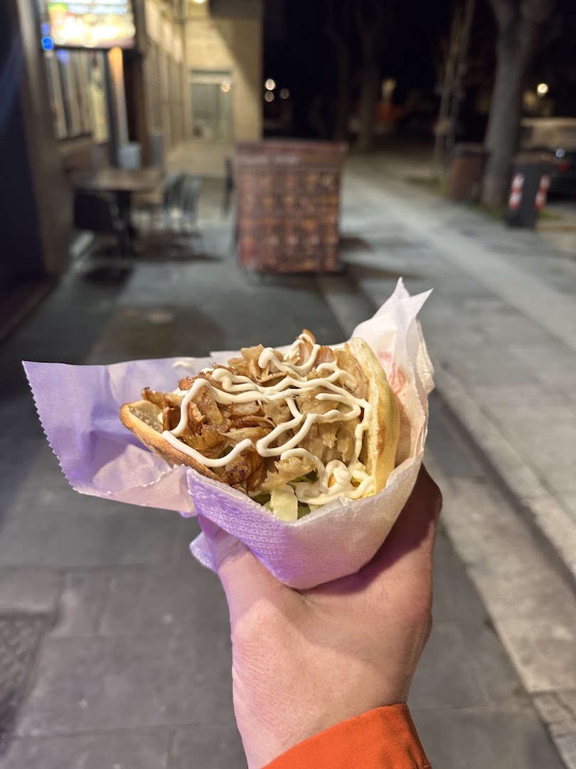 Al Madina Doner Kebab & Pizzeria