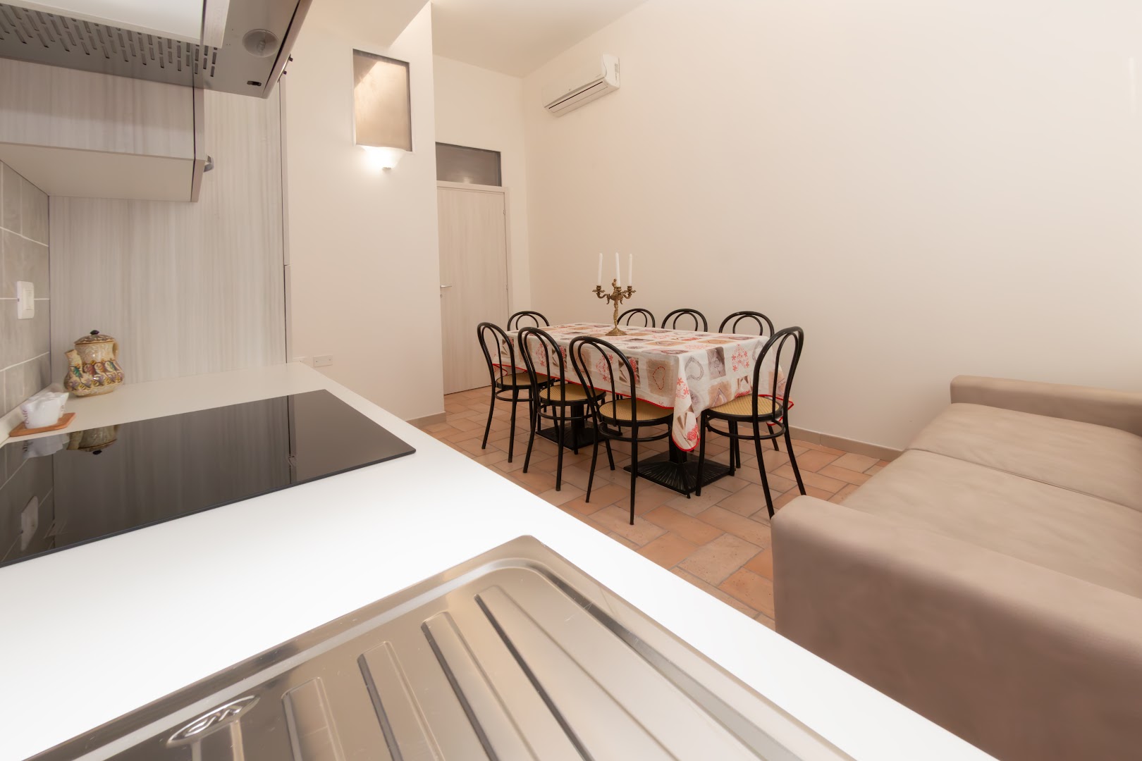Al Pavone Bianco Ristorante Pizzeria e casa vacanze