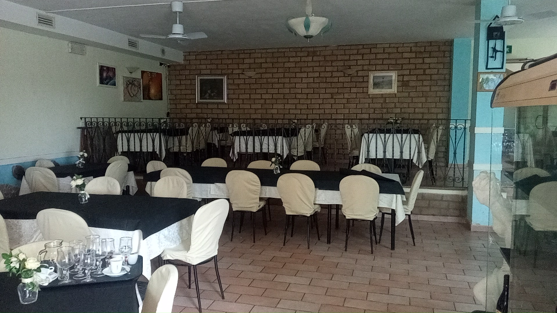 Al Pavone Bianco Ristorante Pizzeria e casa vacanze, Tavullia