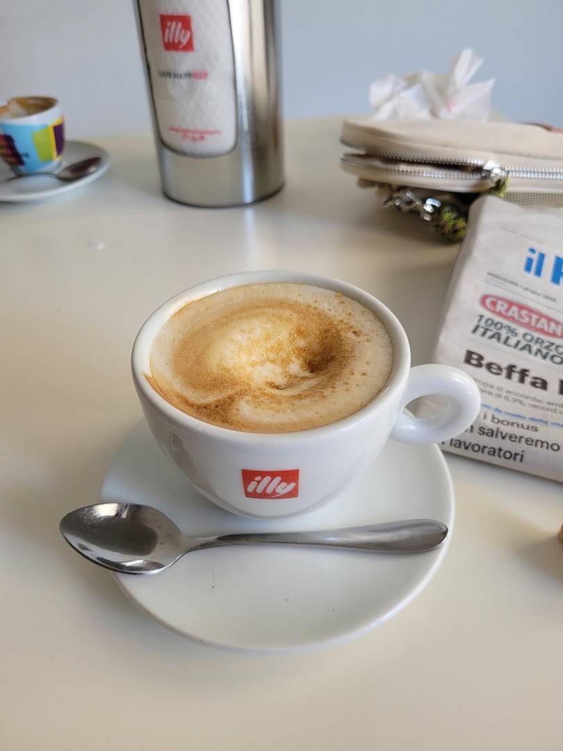 Al piccolo caffè