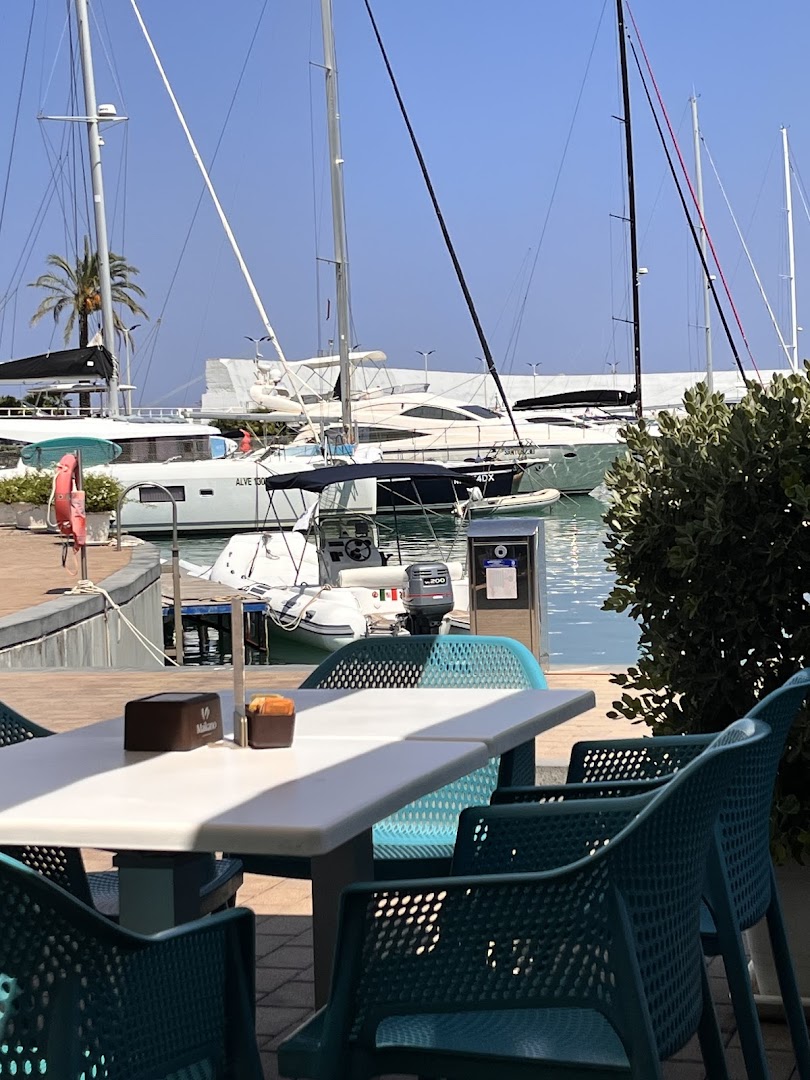 Al Porto - Bar e Tabacchi