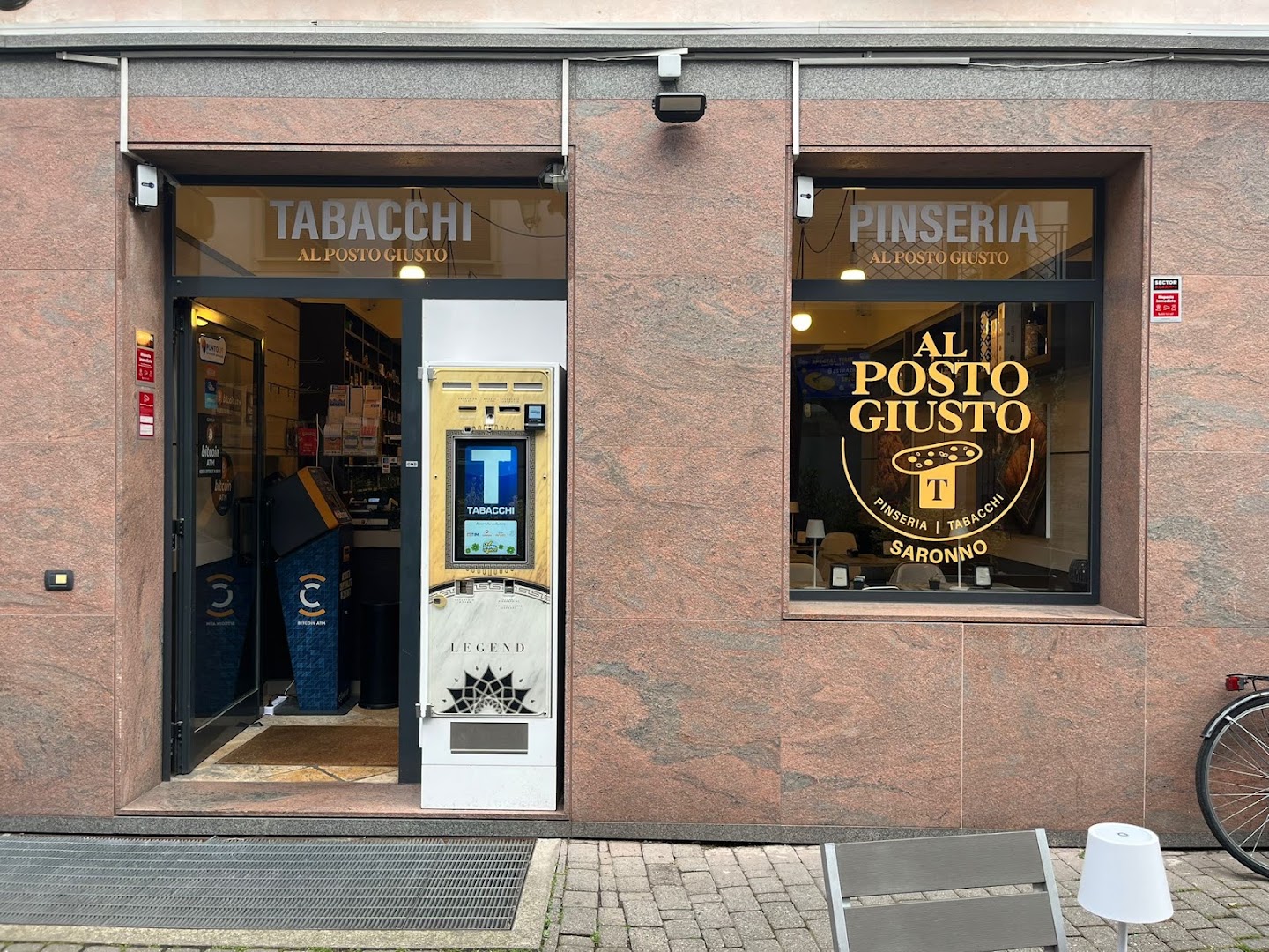 Al Posto Giusto - pinseria & tabacchi