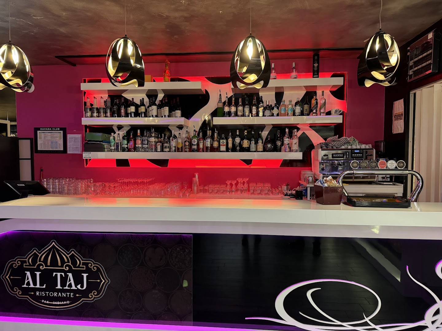 AL Taj Ristorante