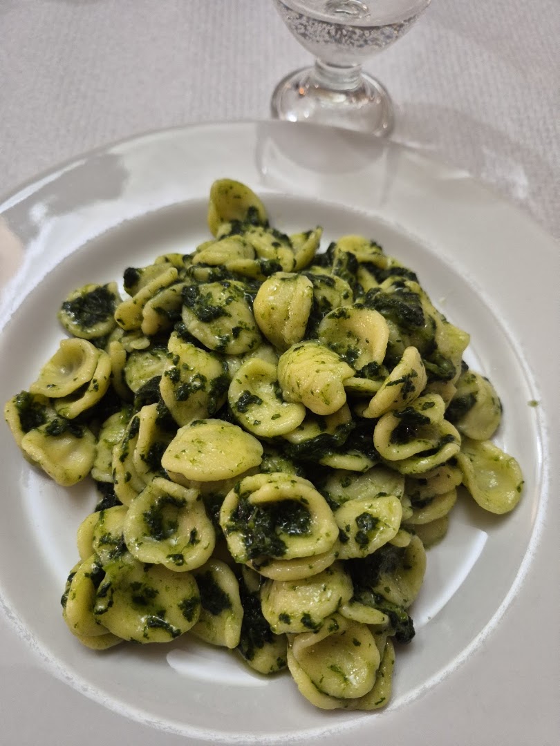 Al Vecchio Casello B&B - Trattoria Pizzeria - Prodotti Tipici Pugliesi, Cerignola
