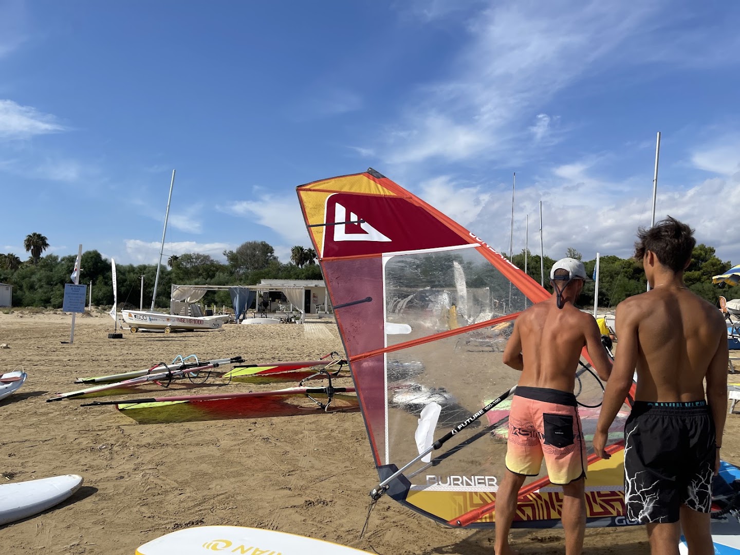 Al Velico - Scuola di Vela & Windsurf
