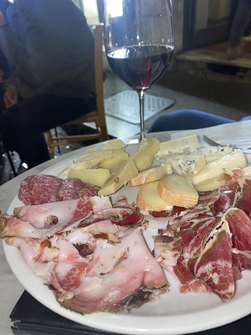 Al Vino Al Vino