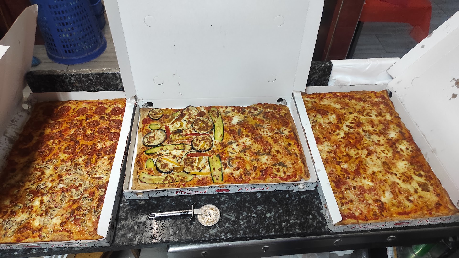 Aladdin Pizzeria Kebab