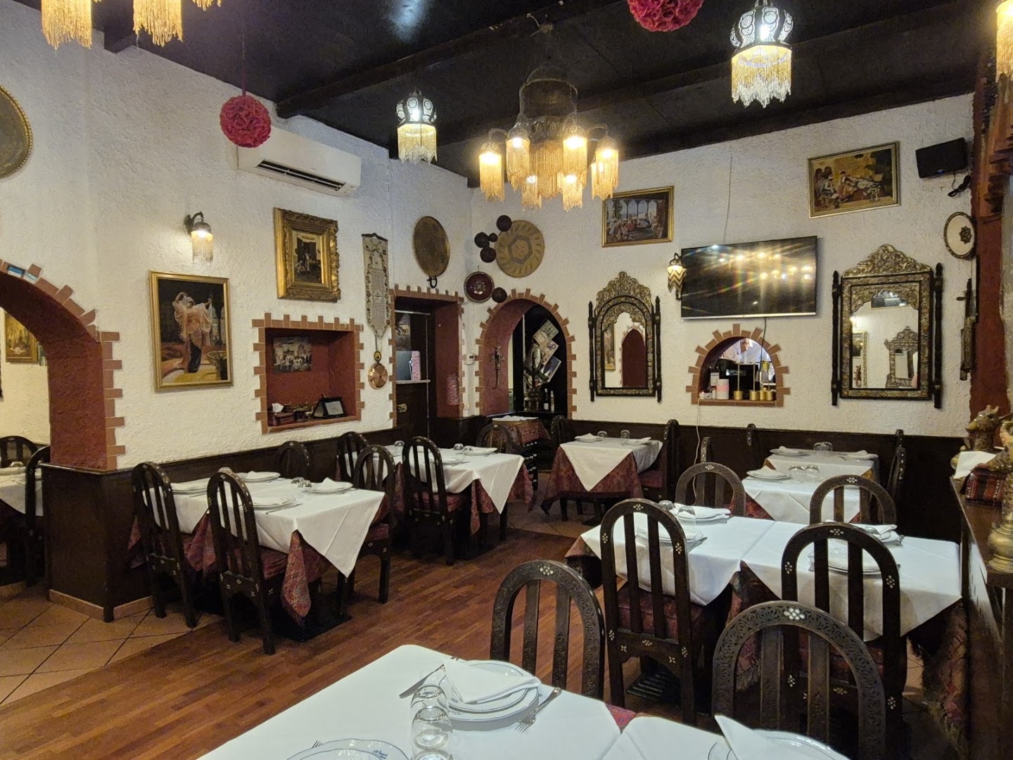 Aladino, Milano