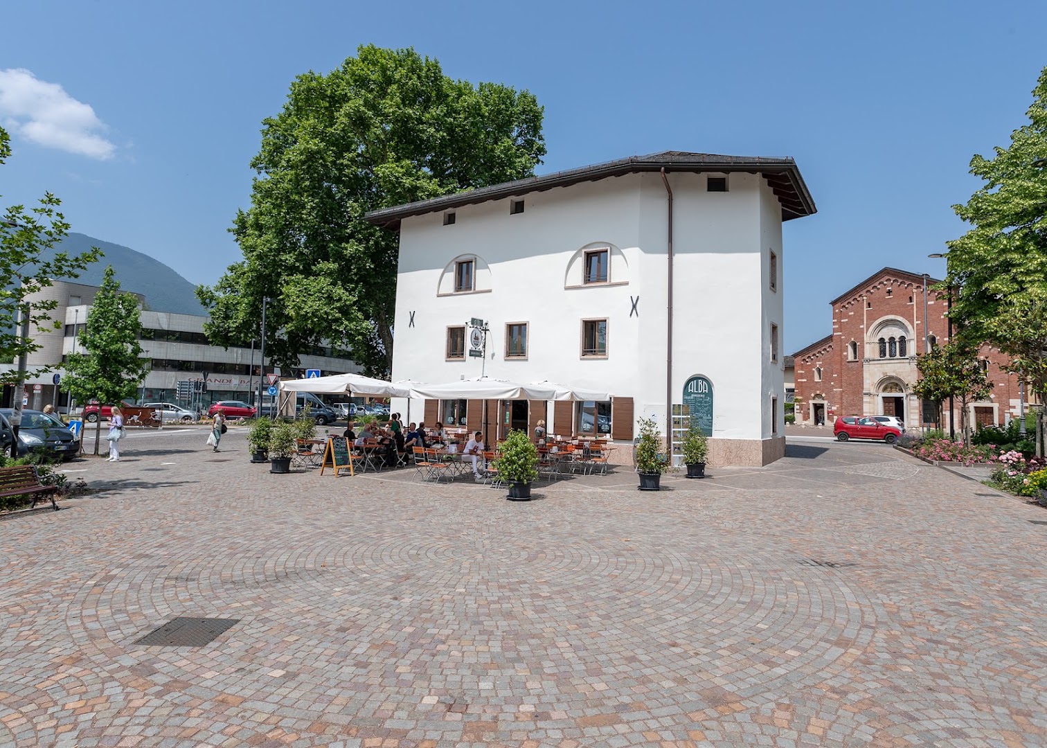 ALBA Brasserie