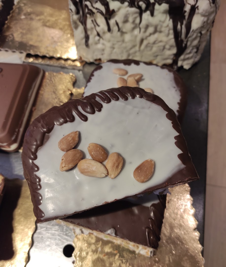 Albanesi Bakery
