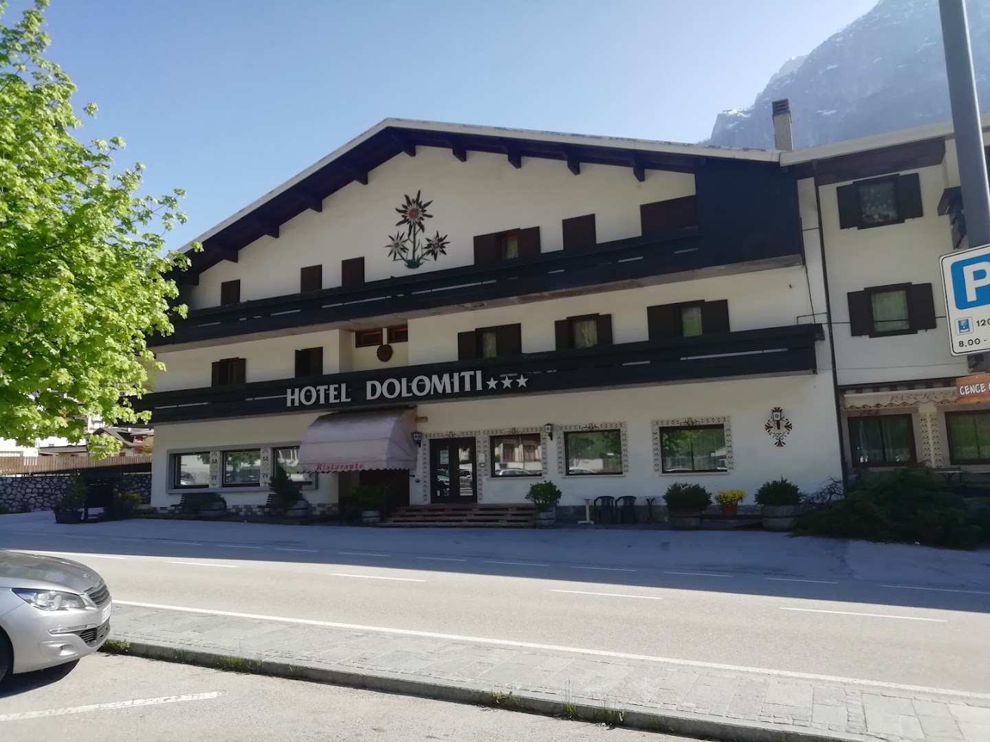Albergo Ristorante Dolomiti Di Fae' Marco Guerrino & C. Snc