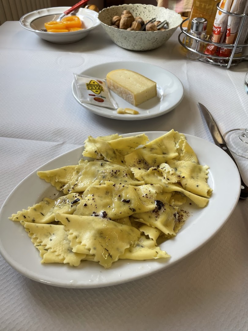Albergo Ristorante Naani