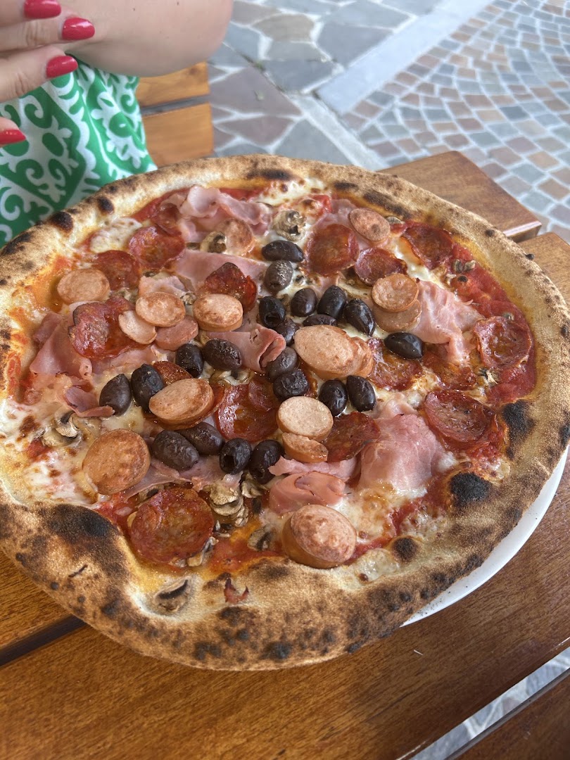 Albergo Ristorante Pizzeria Riviera
