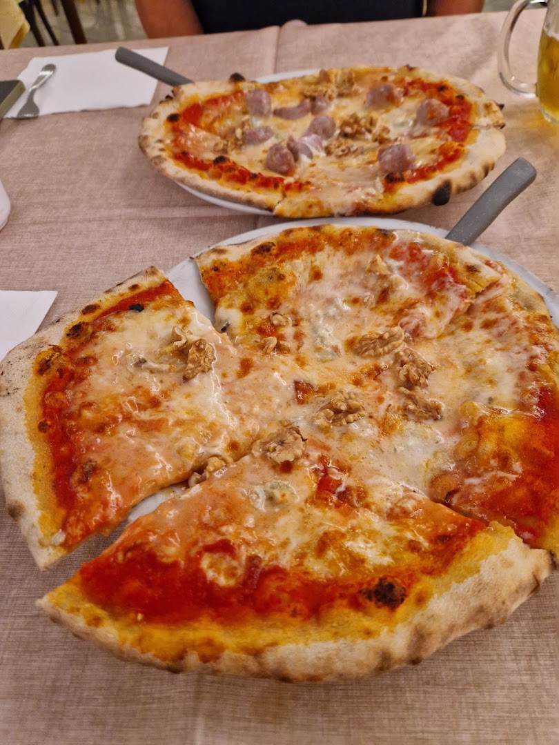 Albergo-Ristorante Pizzeria Tranquilla dei F.lli Epis Snc