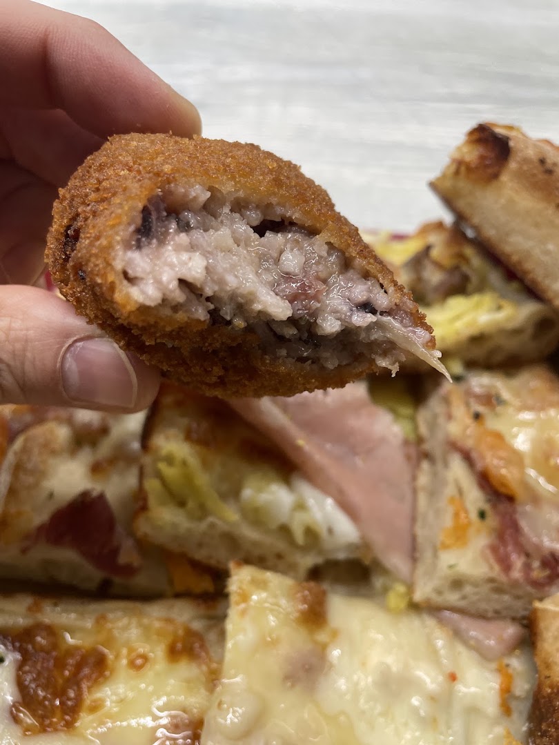 Alberto's Pizza Cerenova