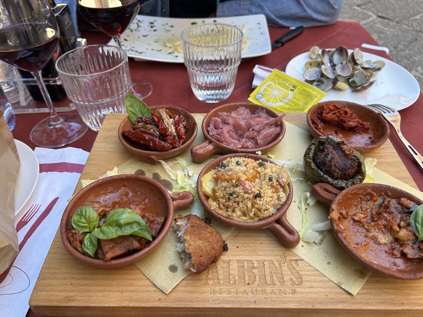 ALBIN’S RESTAURANT
