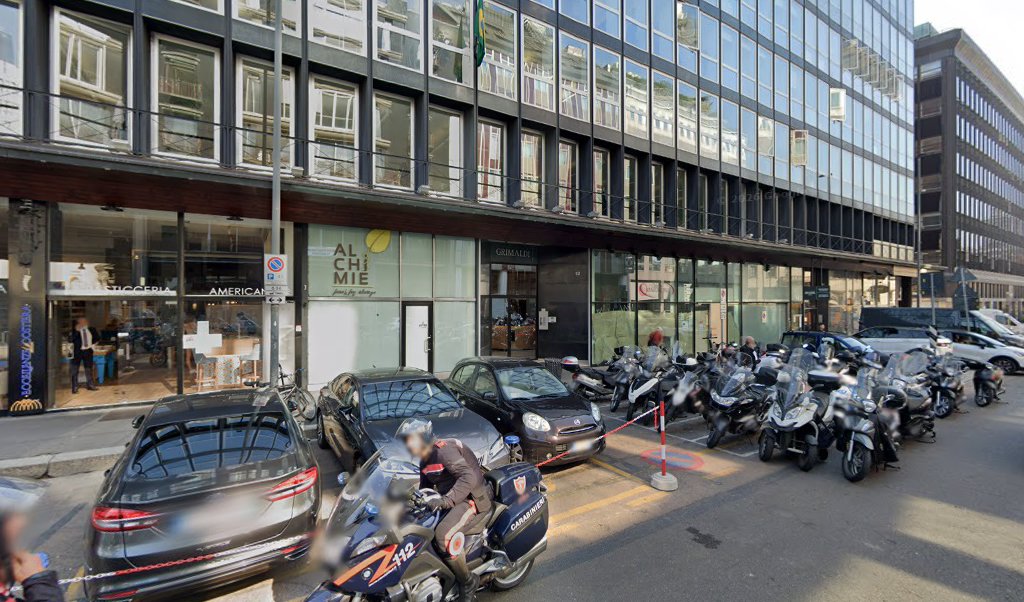 Alchimie, Milano