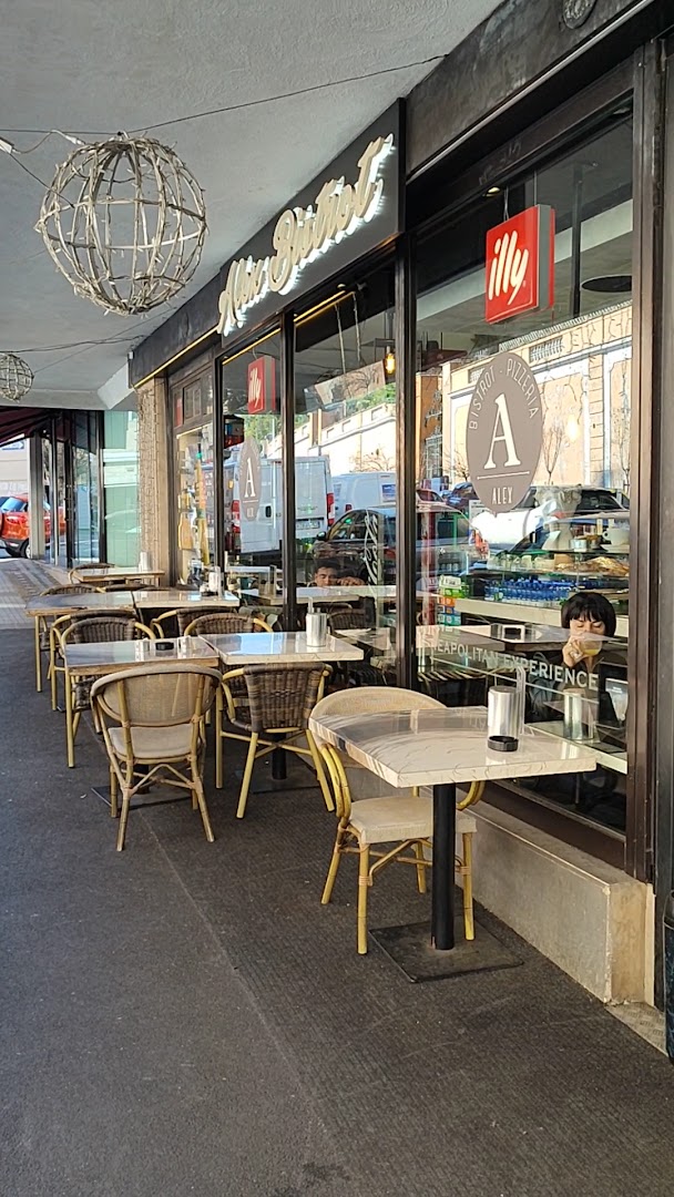 ALEX BISTROT