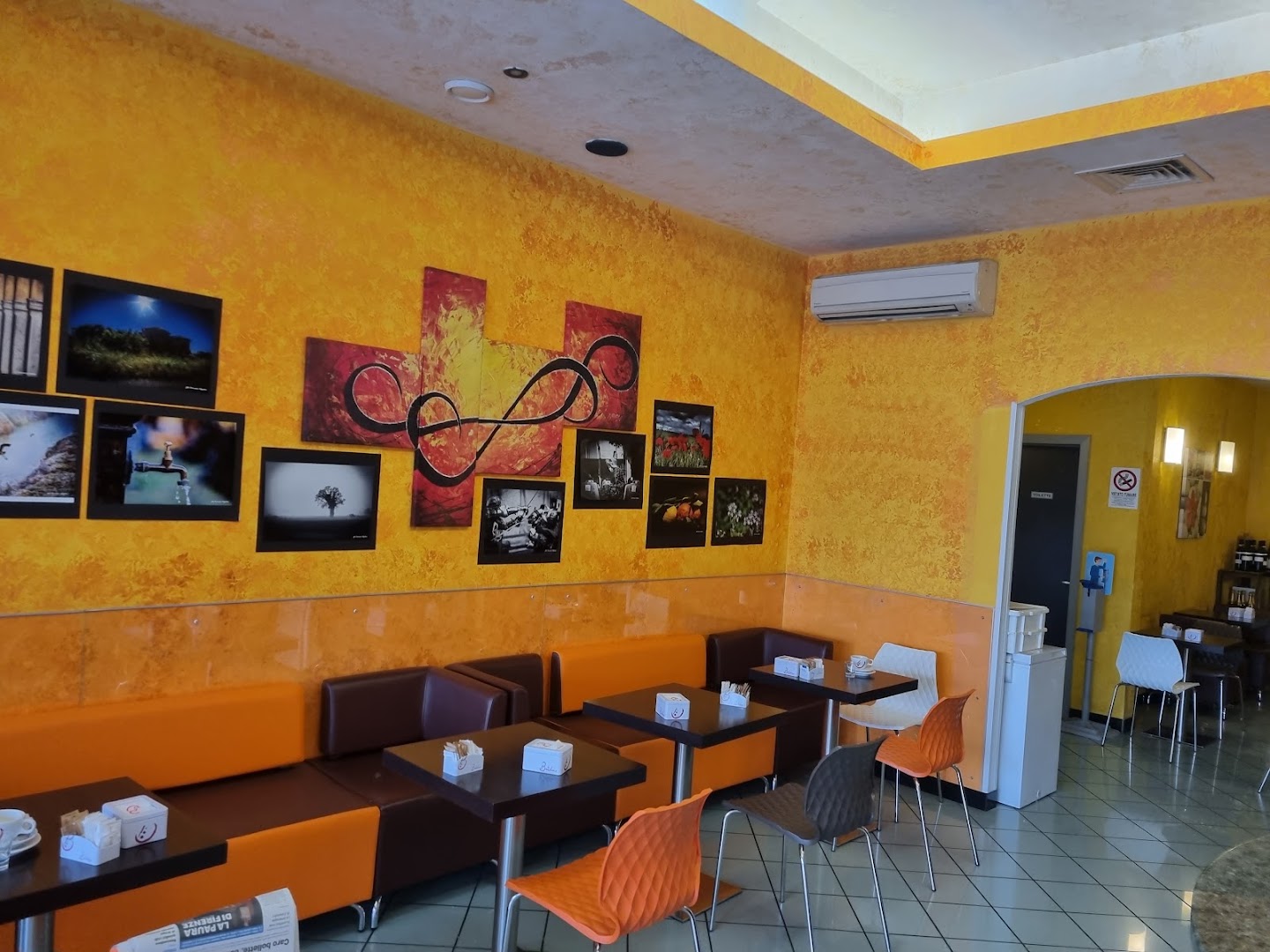 Alias Bar