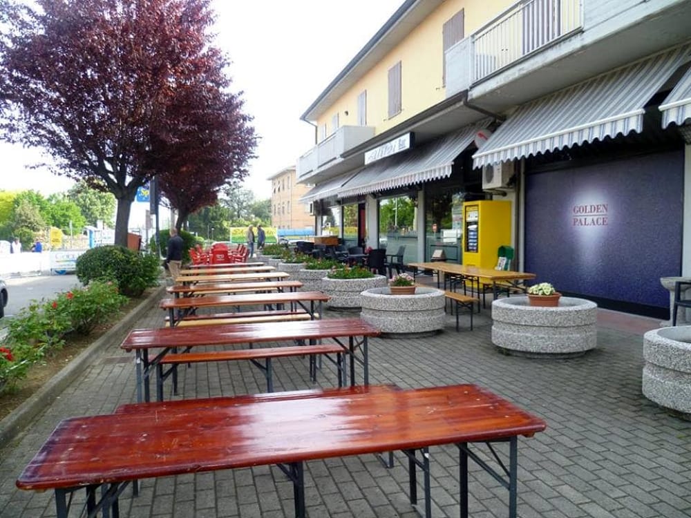 Alibi Bar