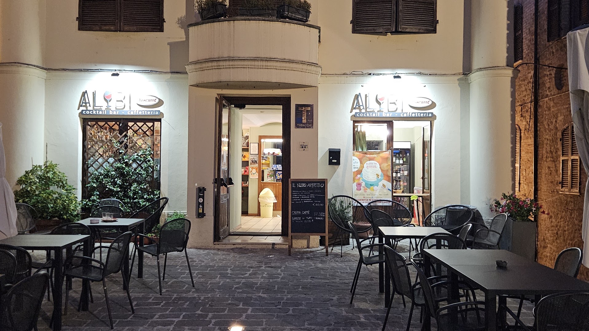 Alibi Bar