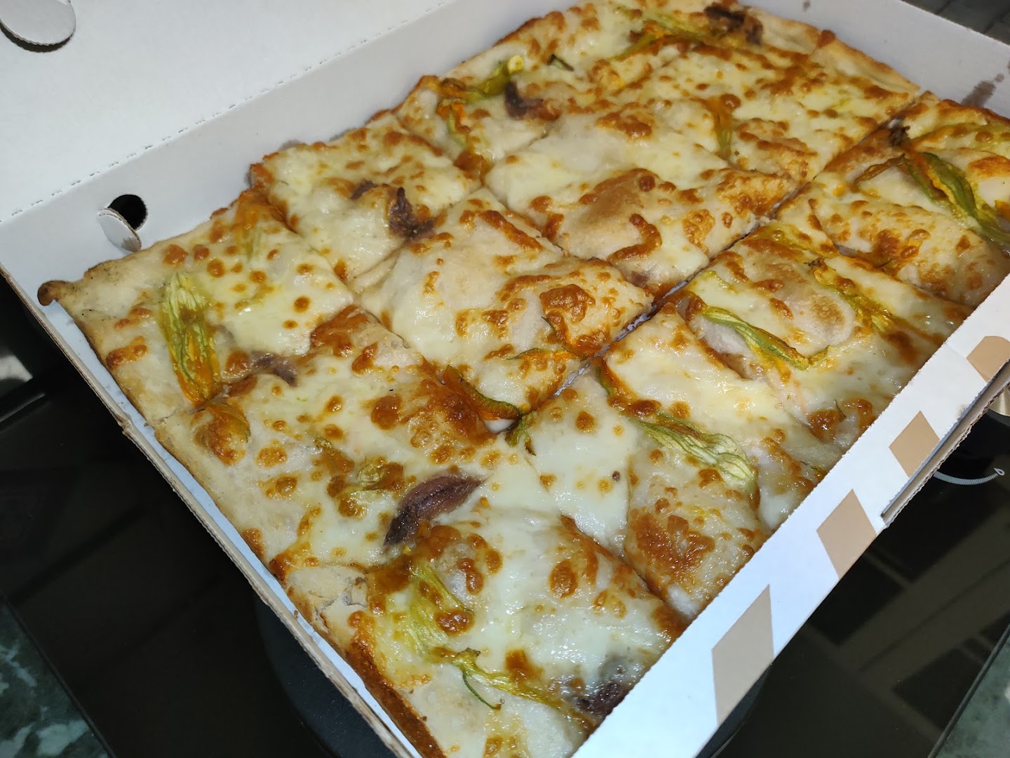 Alice Pizza Beethoven