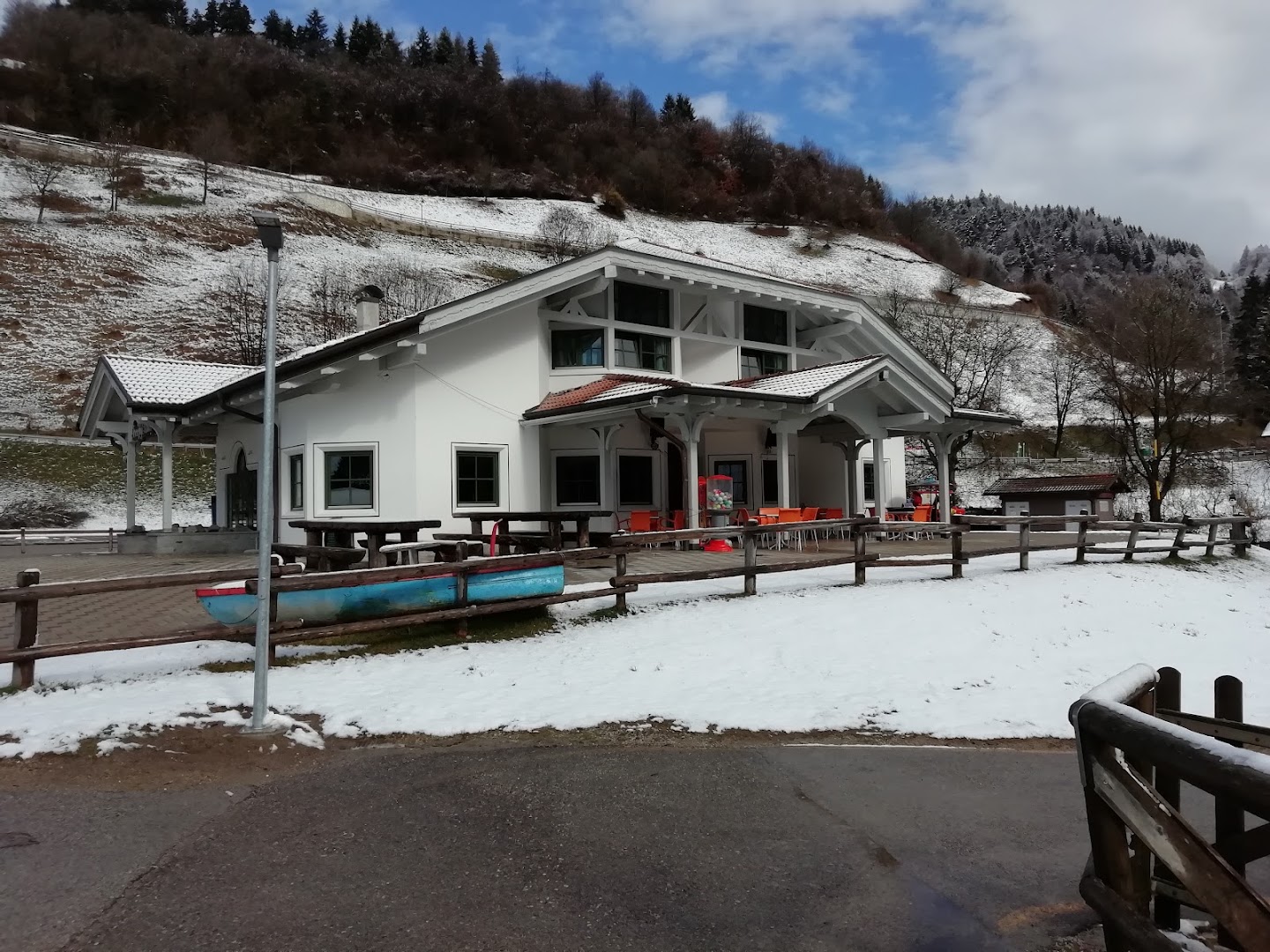 Alimentari E Tabacchi Di Bertoni Ermes, Sella Giudicarie