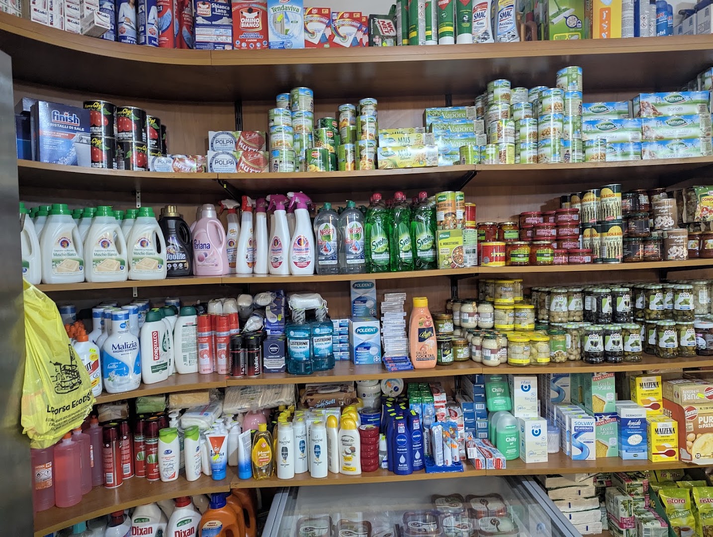 Alimentari panificio Bazzana
