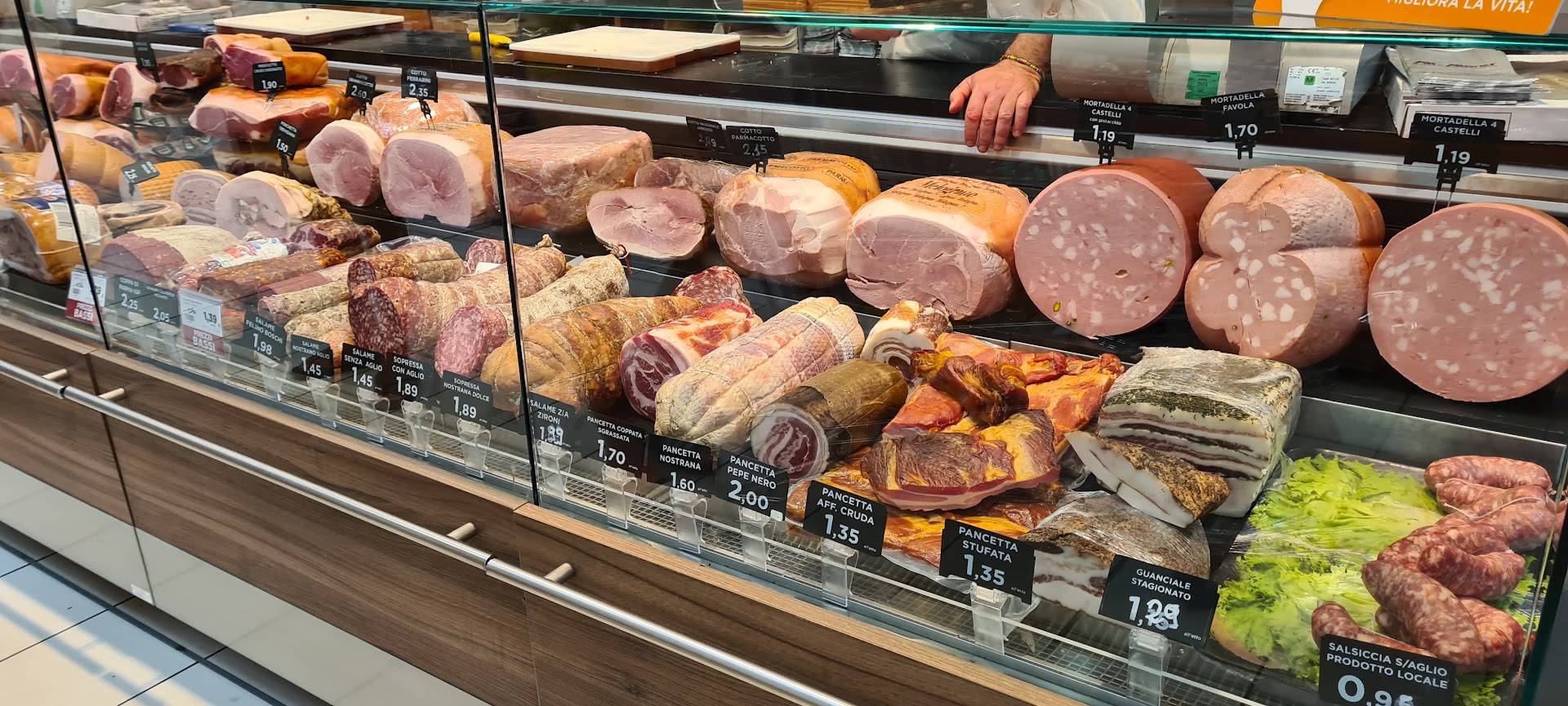 Alìper supermercati - Taglio di Po