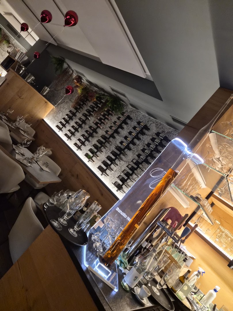 Alla Terza - Pinsa | Risto | Wine
