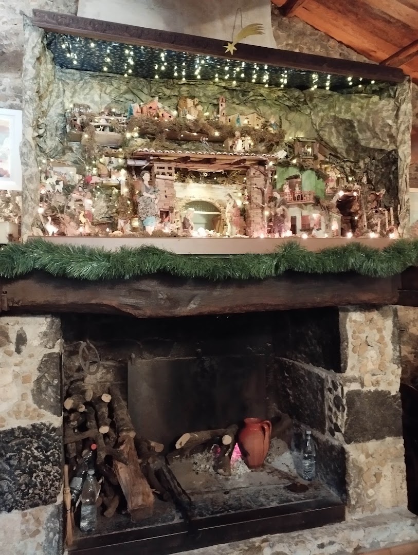 Alla Vecchia Osteria "U Nozzularu" Di Giuseppe Camastra