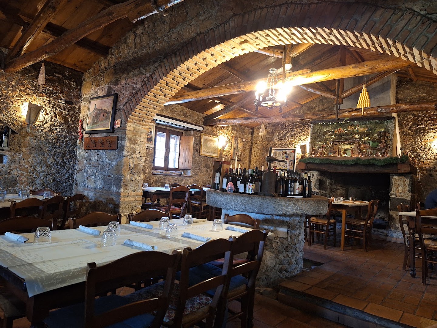 Alla Vecchia Osteria "U Nozzularu" Di Giuseppe Camastra