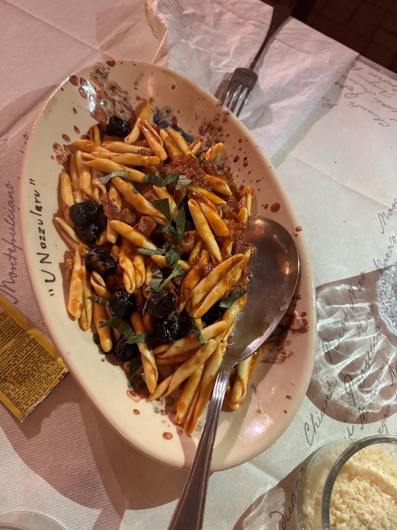 Alla Vecchia Osteria "U Nozzularu" Di Giuseppe Camastra