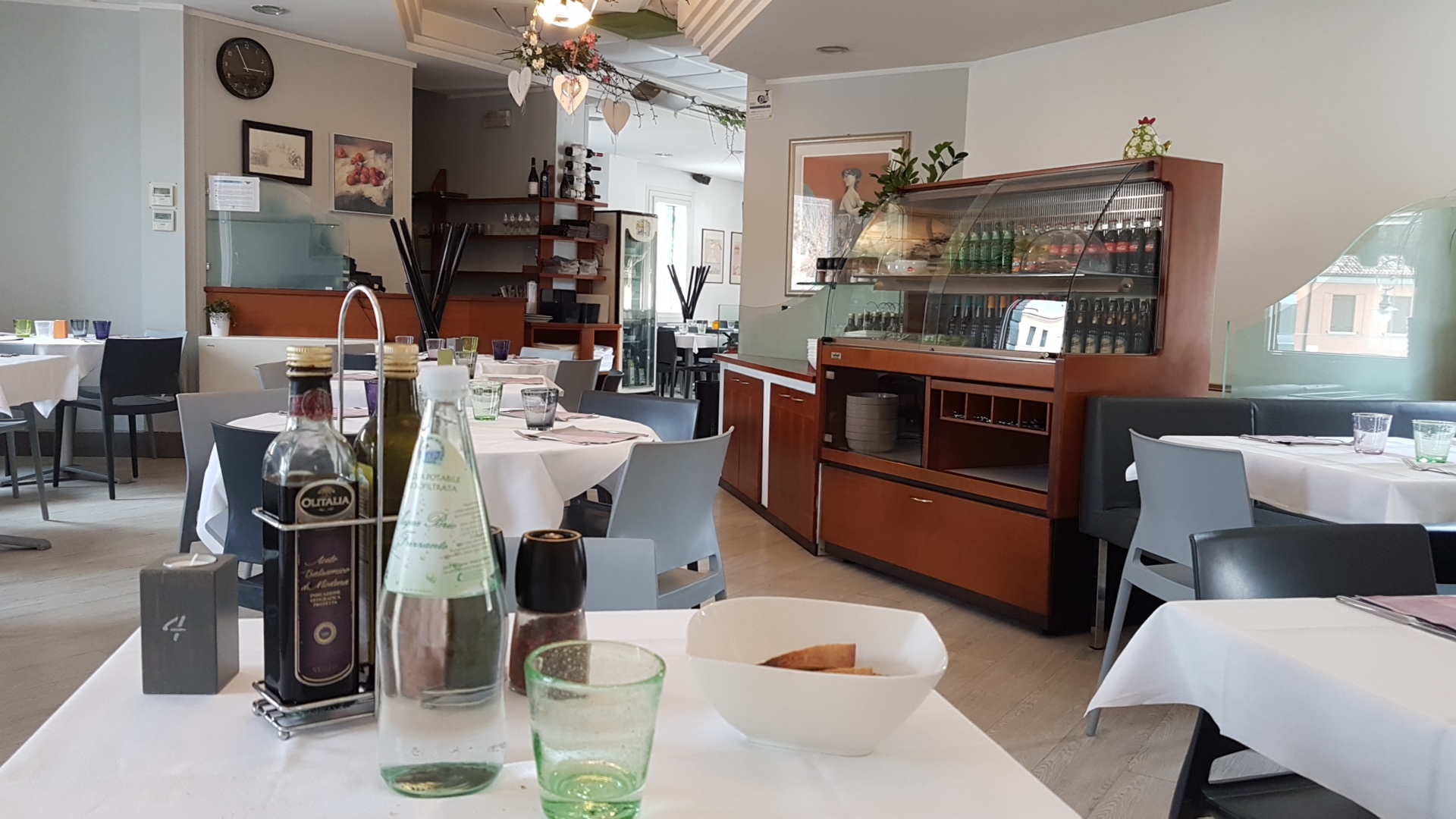 Allastella_bistrot